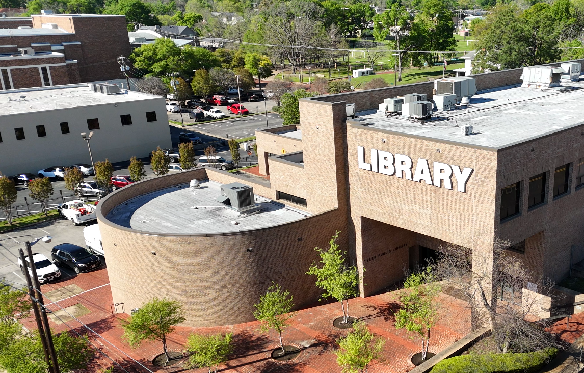 Exterior of the Tyler Public Library